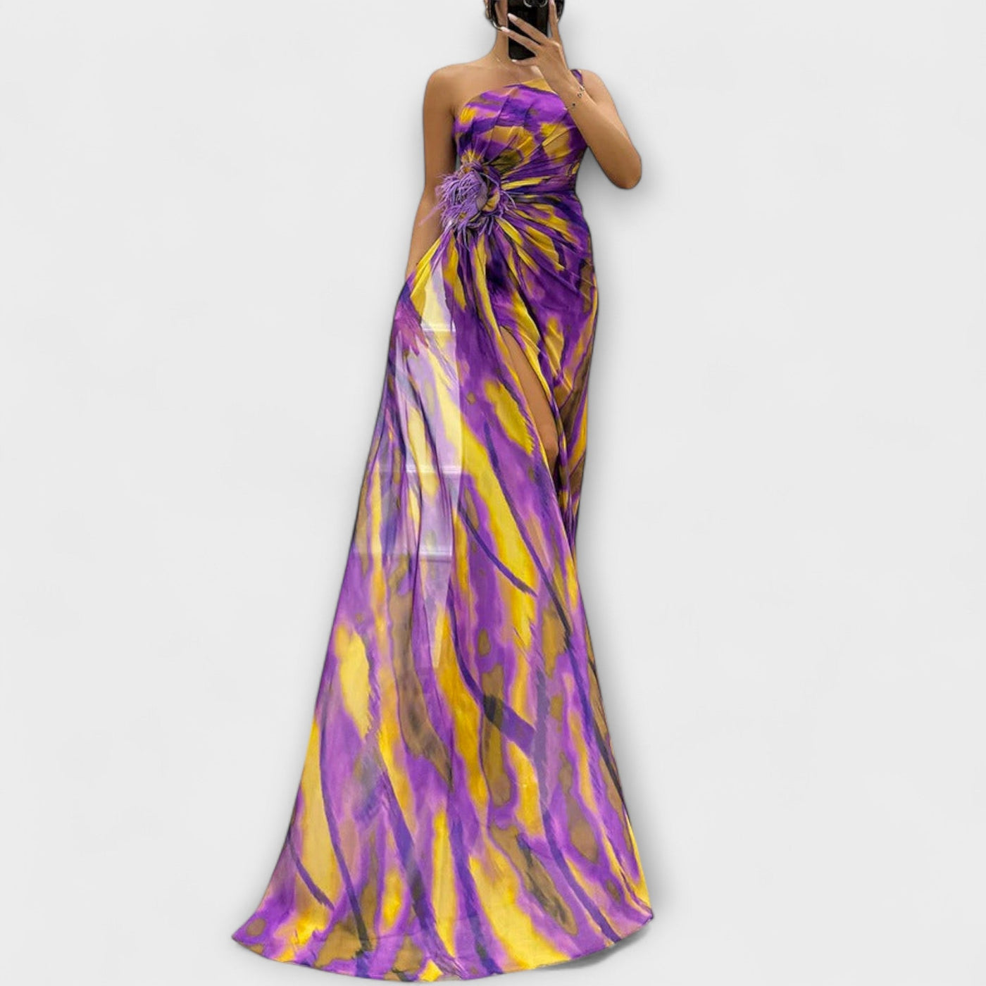 Noemi - Vibrant Maxi Dress