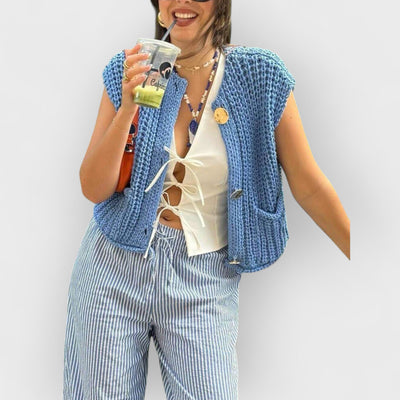 Elegant Pocket Sleeveless Cropped Knit Cardigan