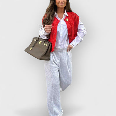Elegant Pocket Sleeveless Cropped Knit Cardigan