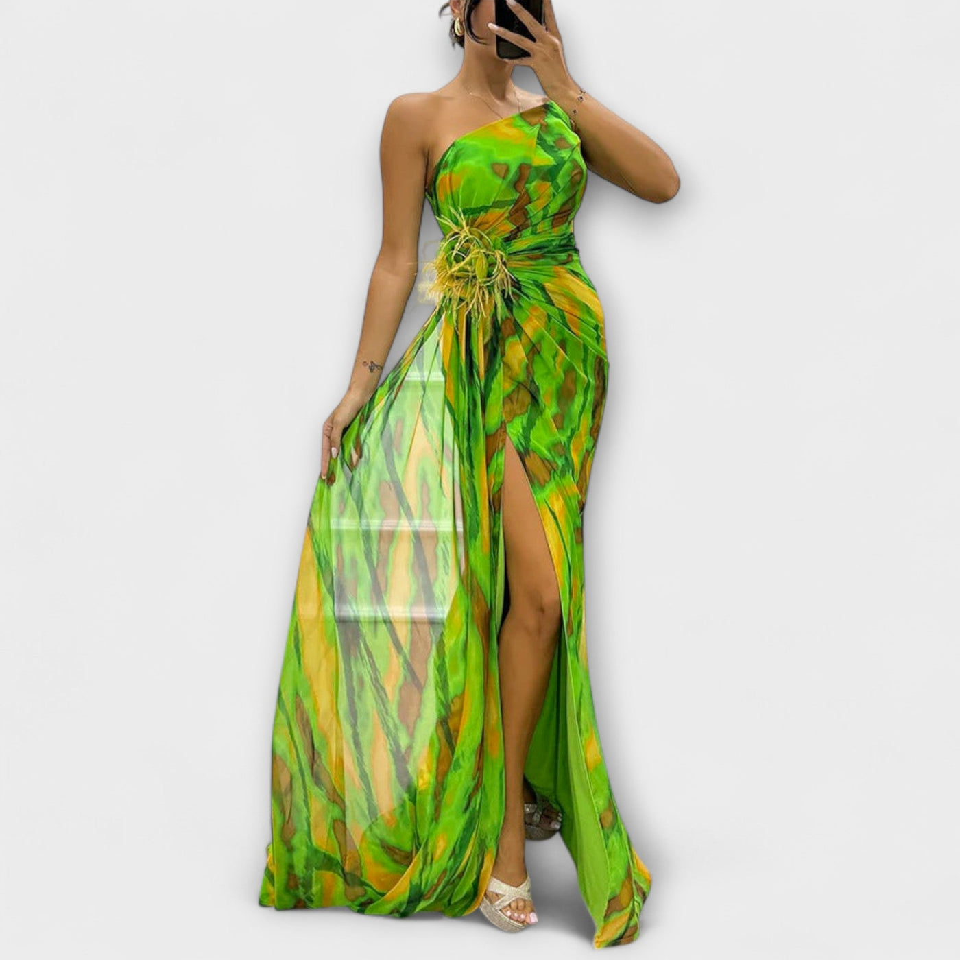 Noemi - Vibrant Maxi Dress