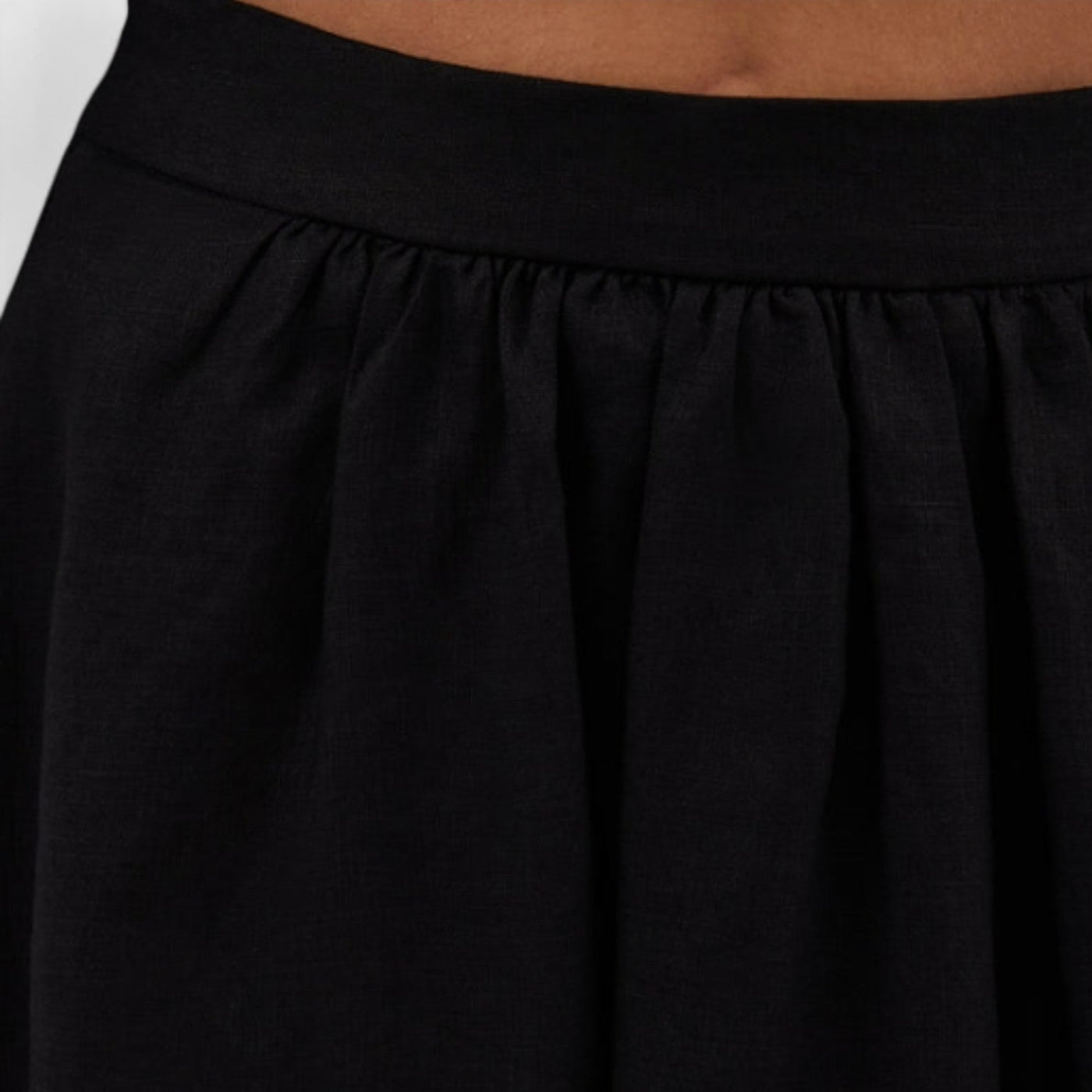 Edna Black Midi Skirt Set