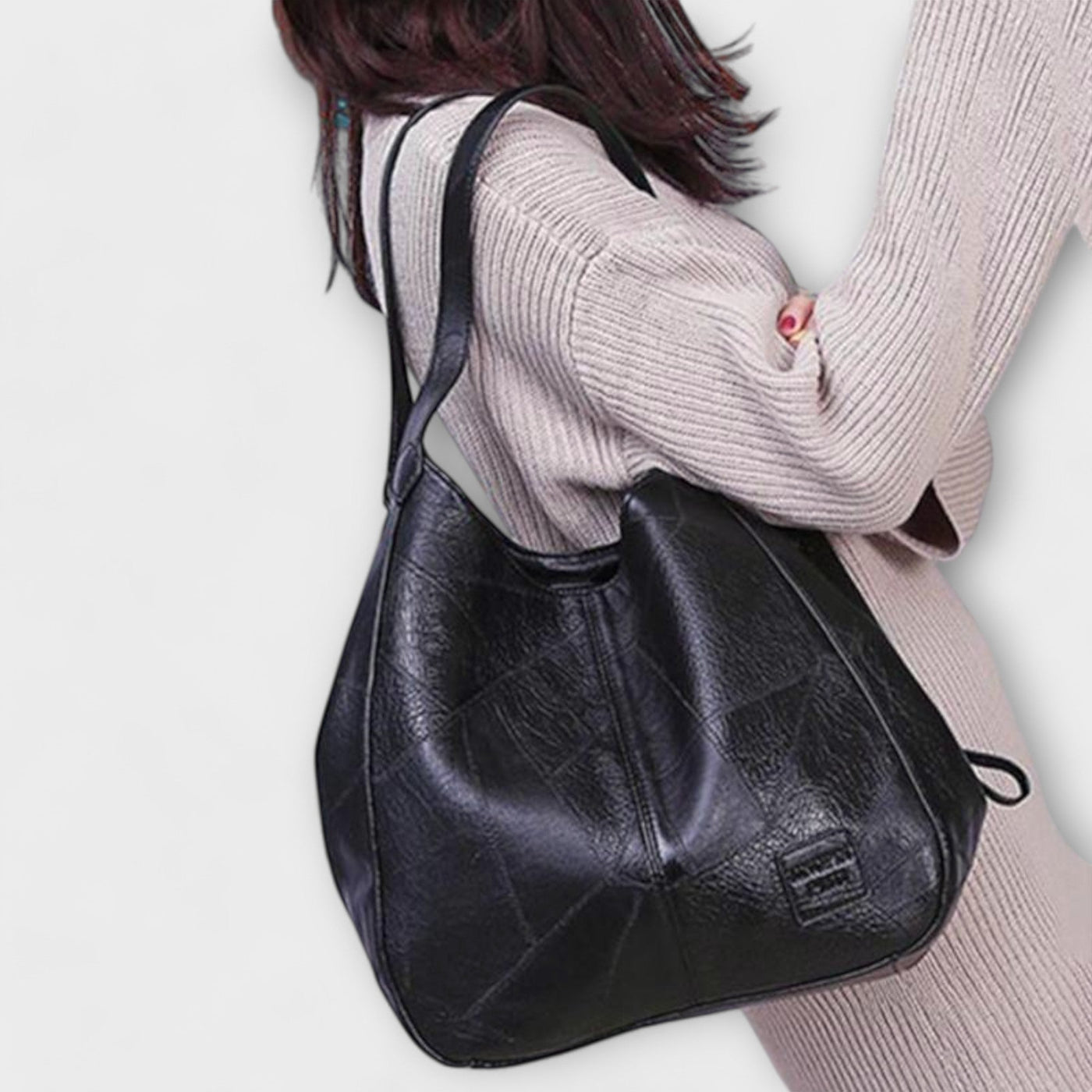Mira Vintage Leather Bag with Timeless Elegance