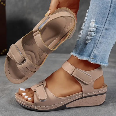 Blaine™ | Lightweight wedge sandals