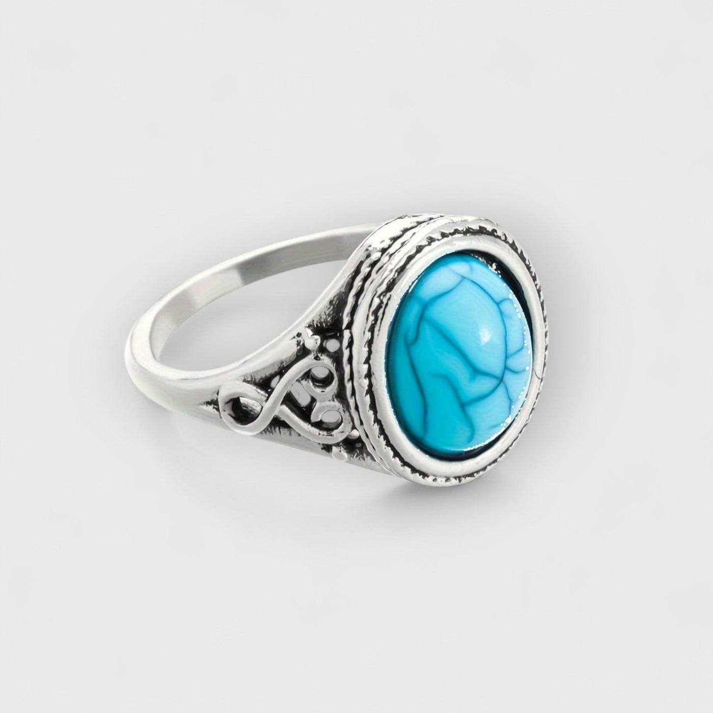 Sterling Silver Ring with Exquisite Blue Stone