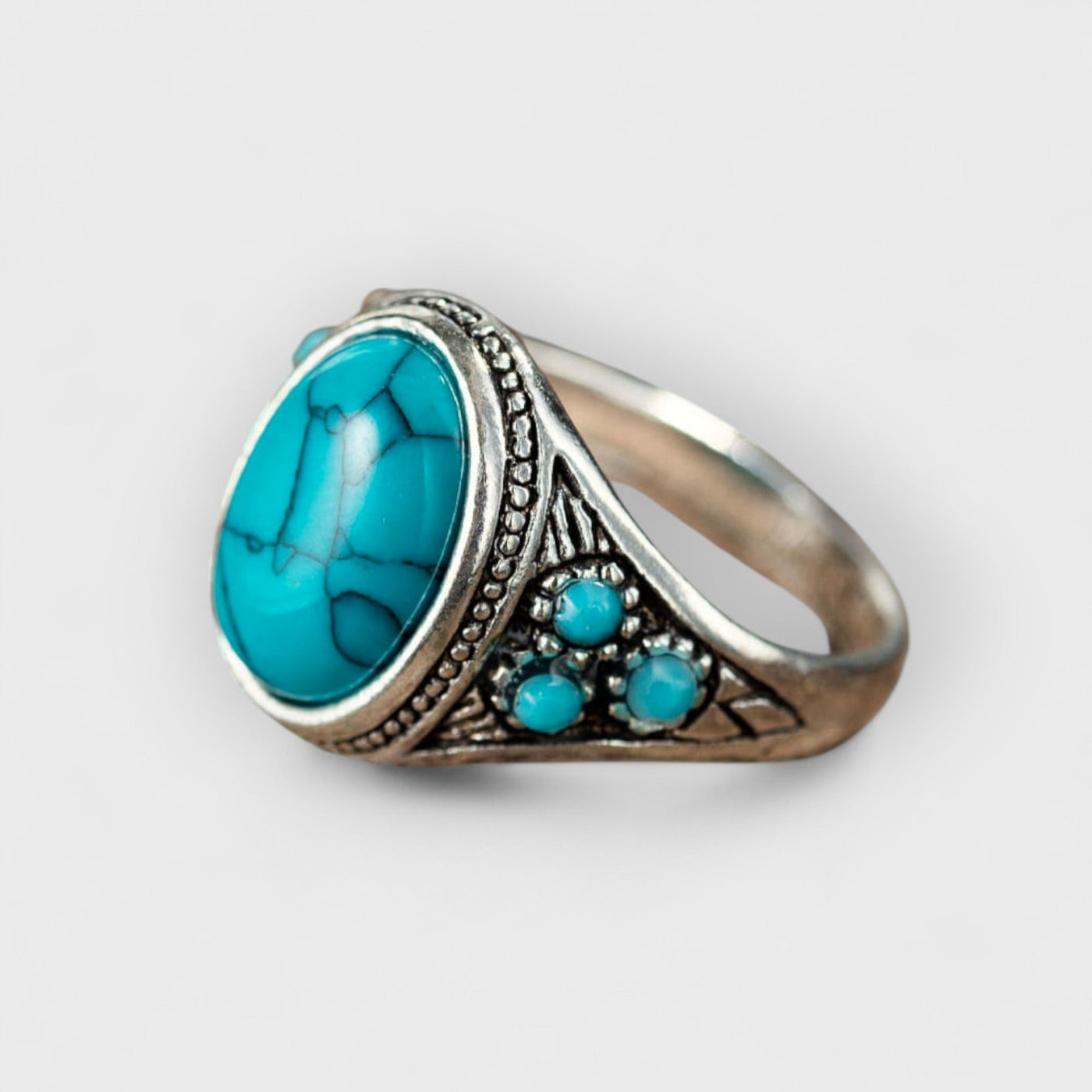 Sterling Silver Ring with Exquisite Blue Stone