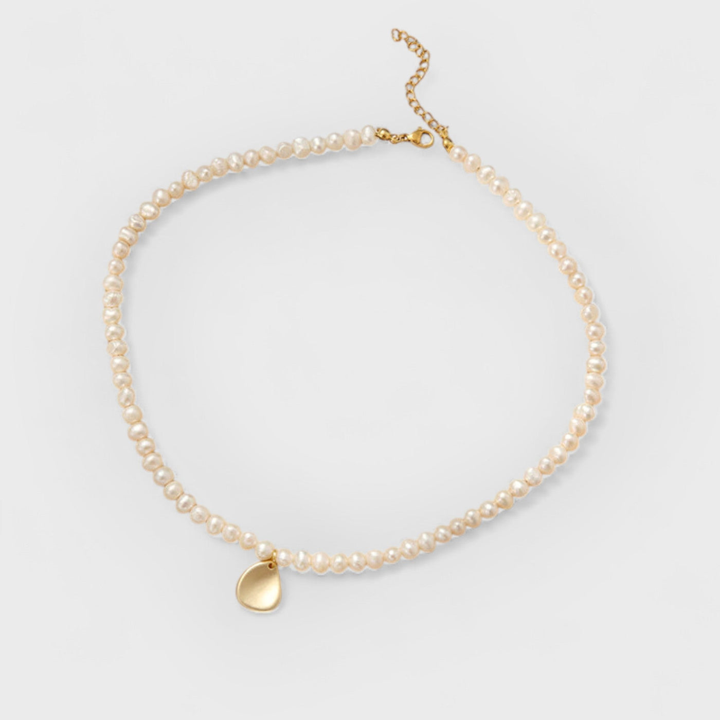 Oversized Pearl Star Necklace