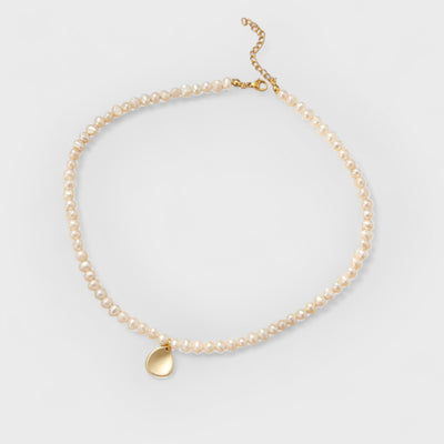 Oversized Pearl Star Necklace