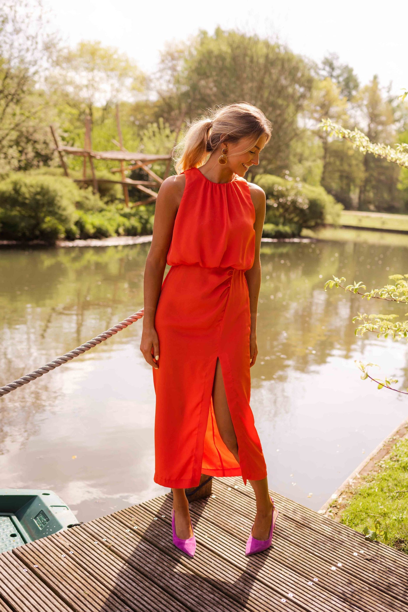 Stefka - Flowing Midi Dress Without Sleeves