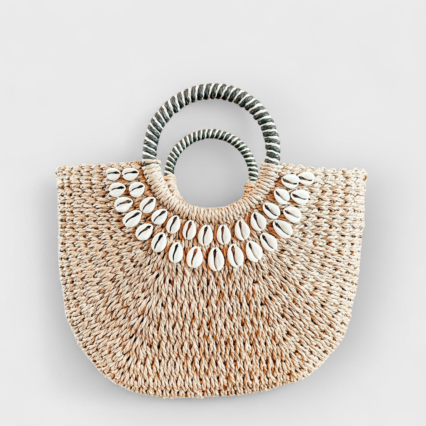 Shell Decor Straw Bag