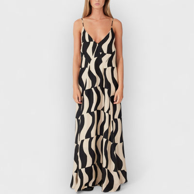 Scooped Back Relaxed Fit Style Maxi Dress