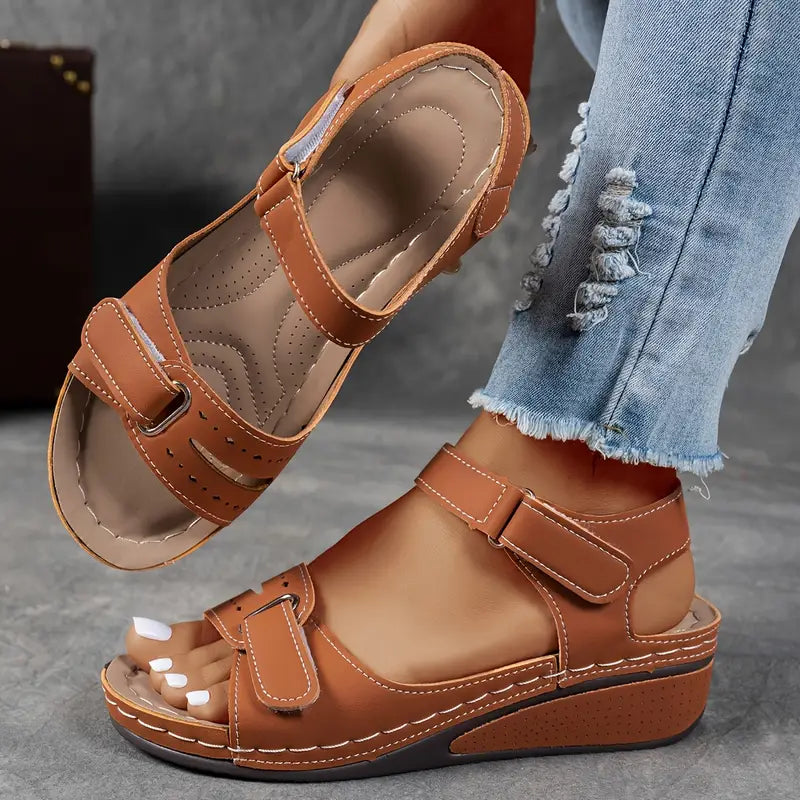 Blaine™ | Lightweight wedge sandals