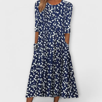 Christina - Comfortable and Versatile Summer Dress