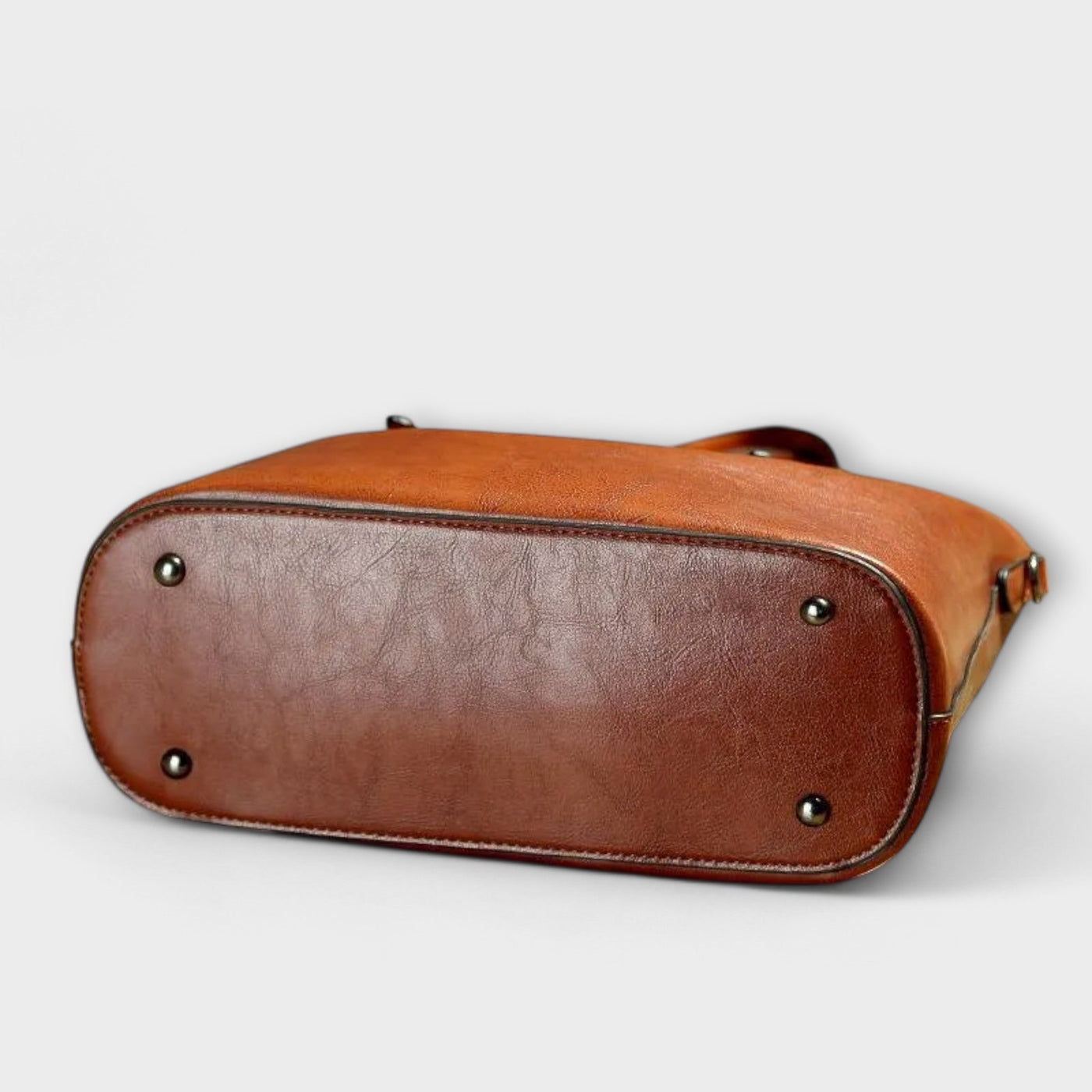 Mira Timeless Shoulder Bag