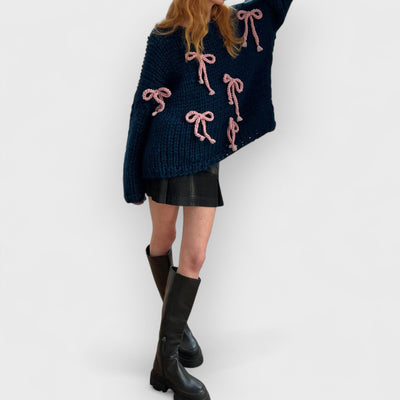 Exquisite Bow Crew Neck Loose Sweater